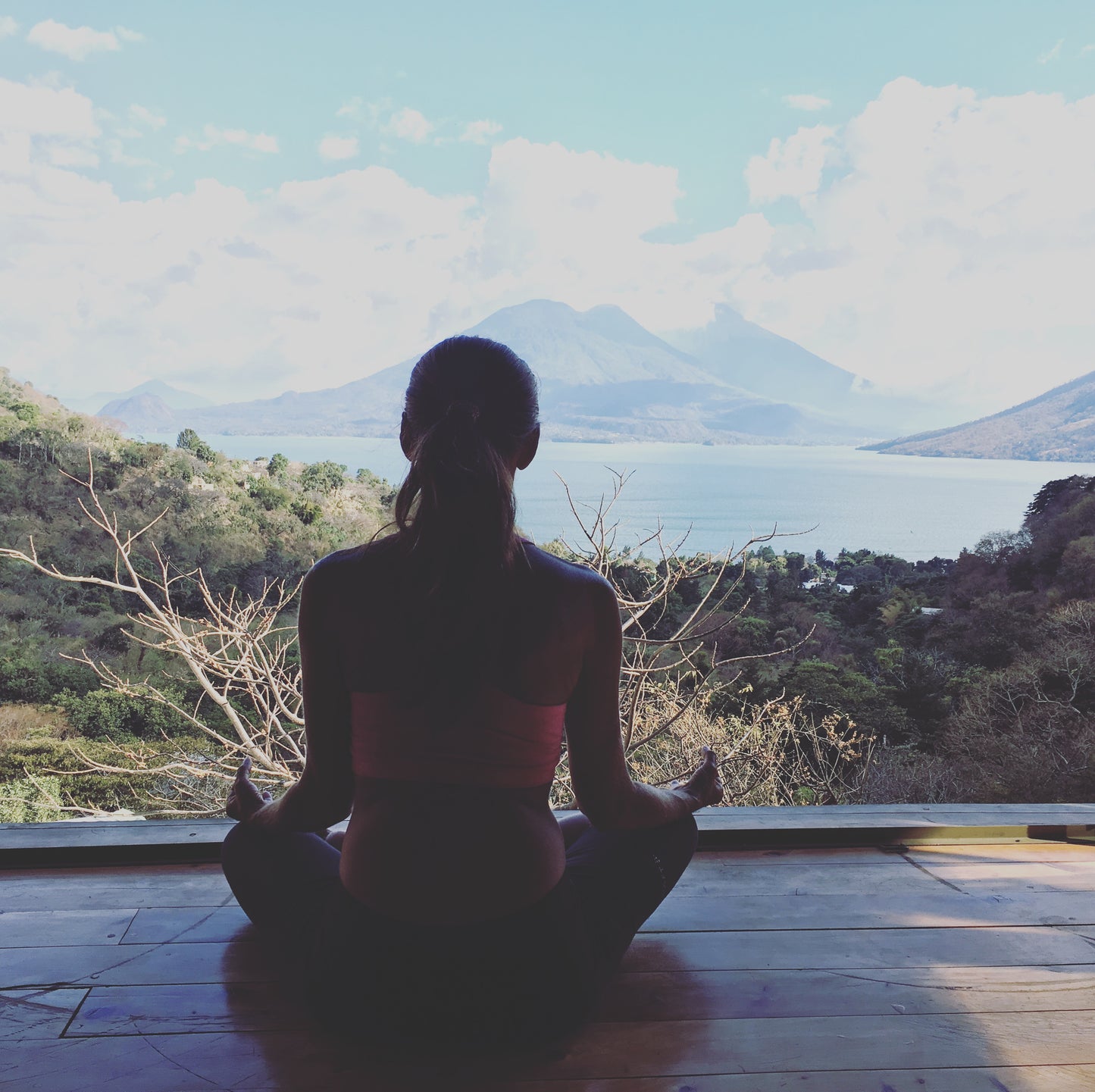 Heart Coherence – Cacao & Yoga med ceremoniell cacao, yoga och meditation i Göteborg